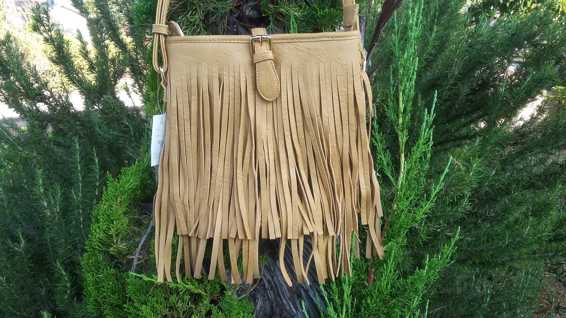 Fringe Taupe/Tan Geldbörse Crossbody Handtasche Fringe Taupe/Tan Geldbörse Crossbody Handtasche von IronStardustStudio