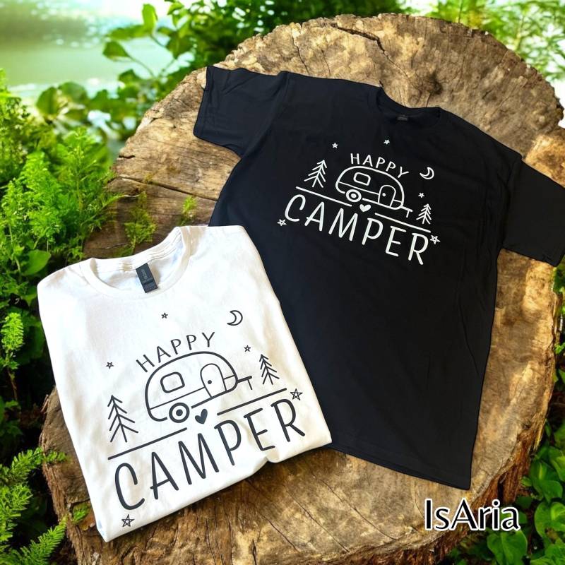 Happy Camper T-Shirt /Camping/Unisex/Frauen/Männer/Geschenkidee/ Wohnwagen/Camping-Urlaub/ Campingplatz von IsAriaHerzUndFaden
