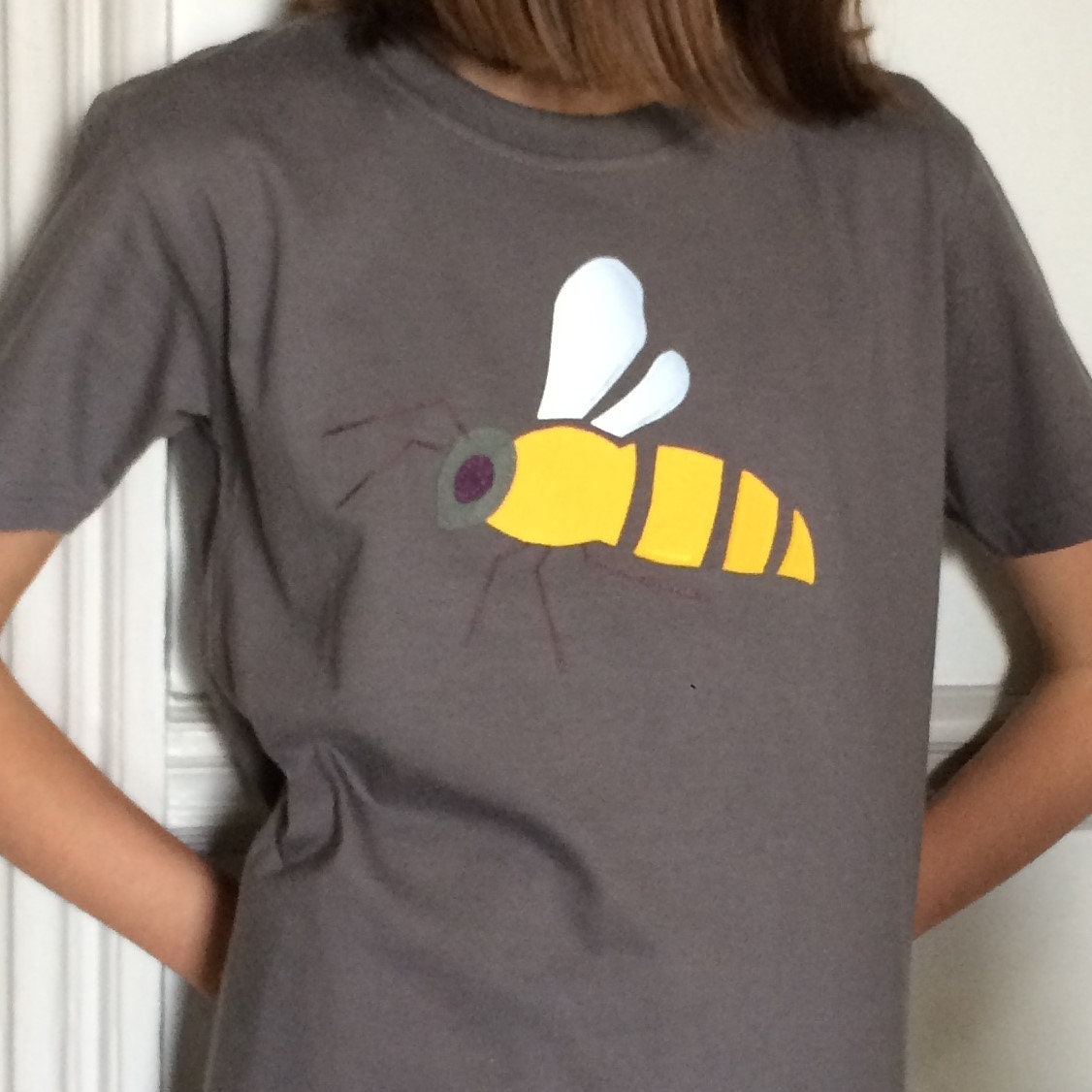 Kinder Biene T-Shirt - Geburtstag Geschenk Kleidung Natur Insekt Oberteile T-Shirts Beste Freundin Geburtstagsgeschenk Handgemacht von Isabeecouk