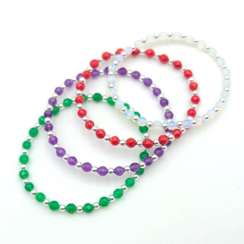 Zartes Gold Filled Stapelbares Armband Mit Halbedelperlen - Individuell Einstellbar von IsabellaCelini