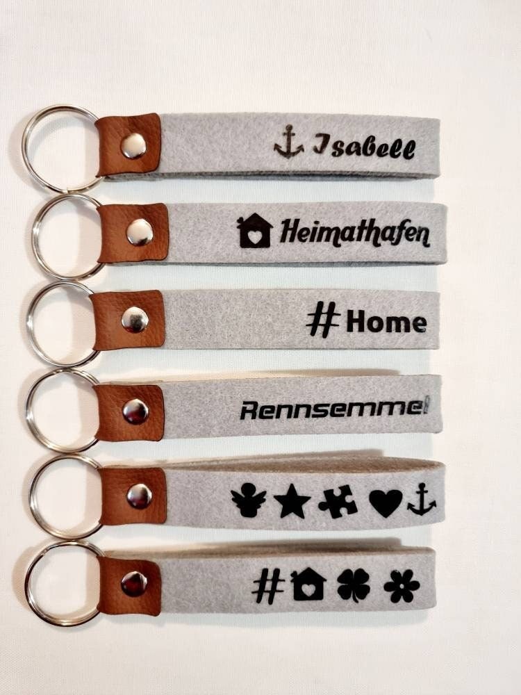 Schlüsselanhänger Personalisiert Mit Filz Und Leder - Schriftfarbe Schwarz Schlüsselanhänger Personalisiert Mit Filz Und Leder - Schriftfarbe Schwarz von IsasKreativbudeShop