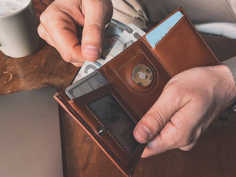 Apple Airtag Smart Wallet | Rfid-Schutz 7+ Karten Echtes Leder Halterung Scheinzugang Münzfach von IsentialStore