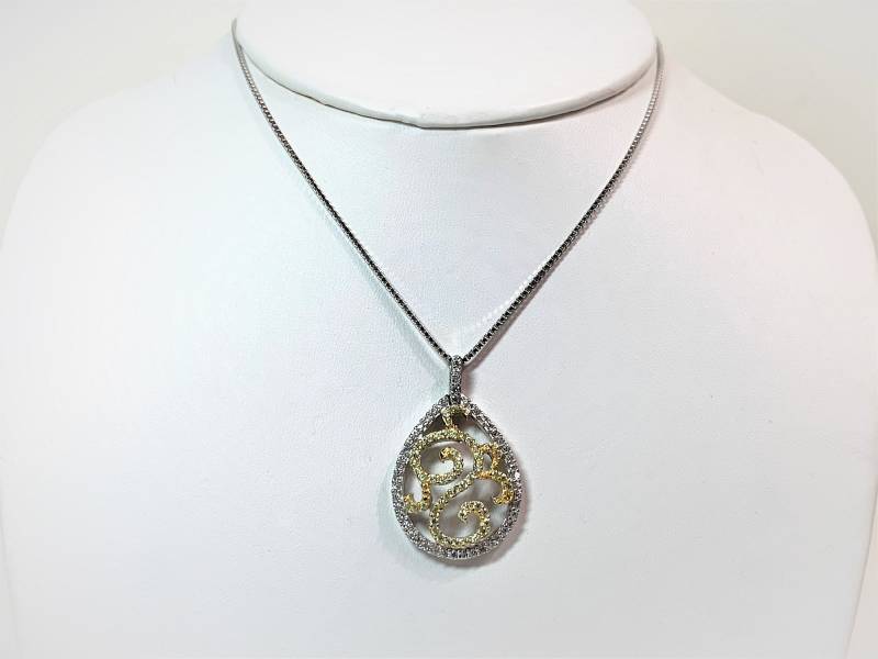 Glamouröse Halskette Aus 925Er Silber, Zweifarbige Schieber Mit Hand Set Brilliant Cz, 1 1/4" L - 5/8" W, 18" Box Chain, Rhodium. Feine Handarbeit Glamouröse Halskette Aus 925Er Silber, Zweifarbige Schieber Mit Hand Set Brilliant Cz, 1 1/4" L - 5/8" W, 18" Box Chain, Rhodium. Feine Handarbeit von IsisJeweler