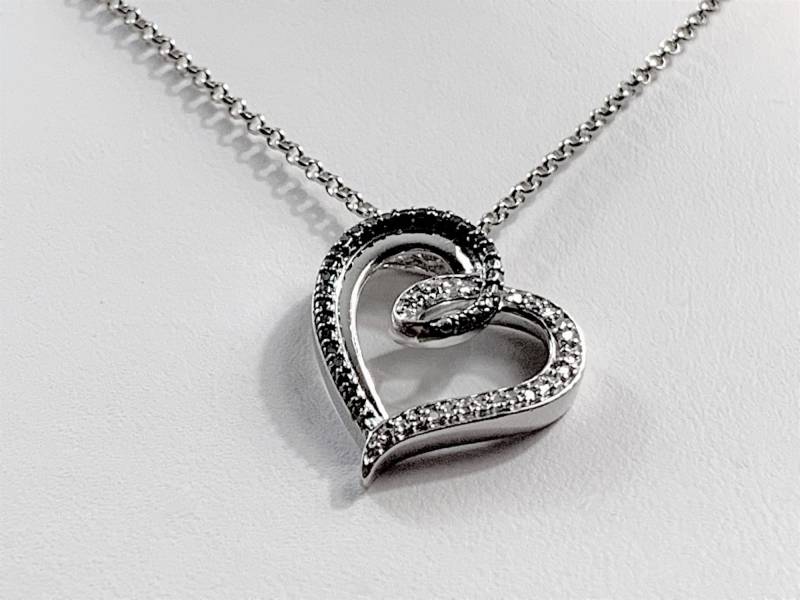 sterling Silber Herz Halskette, Schwarz Und Weiß Facettierte Cz, 20 "Lange Rolo Kette, Rhodiniert, Kostenloser Us-Versand sterling Silber Herz Halskette, Schwarz Und Weiß Facettierte Cz, 20 "Lange Rolo Kette, Rhodiniert, Kostenloser Us-Versand von IsisJeweler