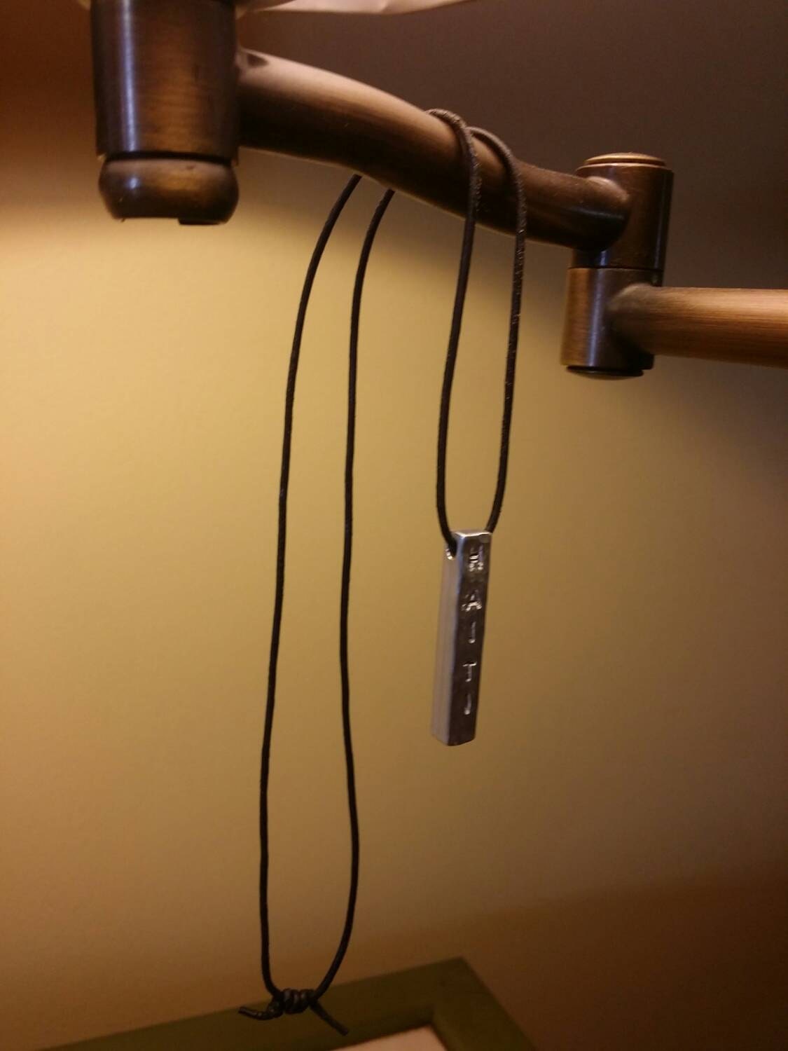 Verkauf Hand Gestempelt 4 Seitig 1100 Pure Aluminium Bar Halskette/Anhänger. Unisex/ Island Zing/ Kostenloser Versand Verkauf Hand Gestempelt 4 Seitig 1100 Pure Aluminium Bar Halskette/Anhänger. Unisex/ Island Zing/ Kostenloser Versand von IslandZing