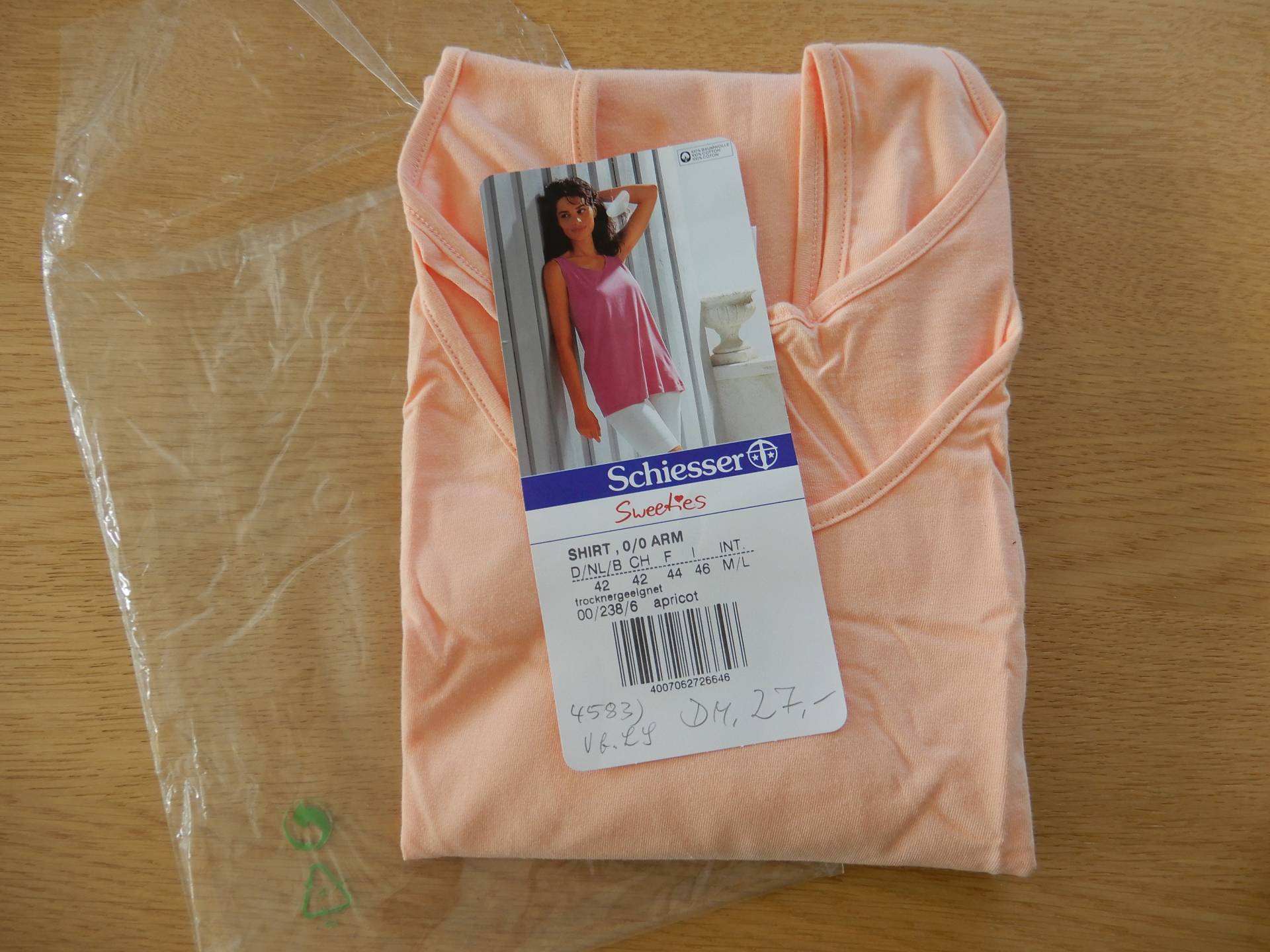 Apricofarbenes Shirt Ohne Arm -Gr.42- Schiesser - Neu Vintage von IsoKos