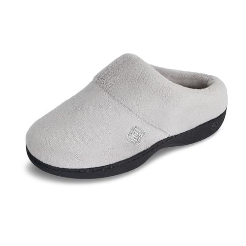 Isotoner Klassische Damen-Slipper, Hoodback mit Memory-Schaum, Hellgrau, 6.5-7 von Isotoner