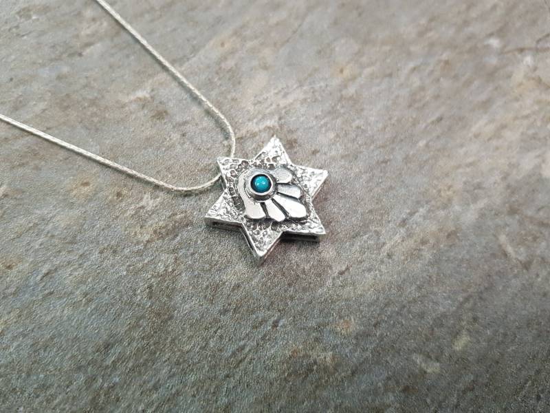 Wunderschöne 925 Sterlingsilber Davidstern Halskette Mit Glückshand & Natürlichem Türkis von IsraeliJudaica