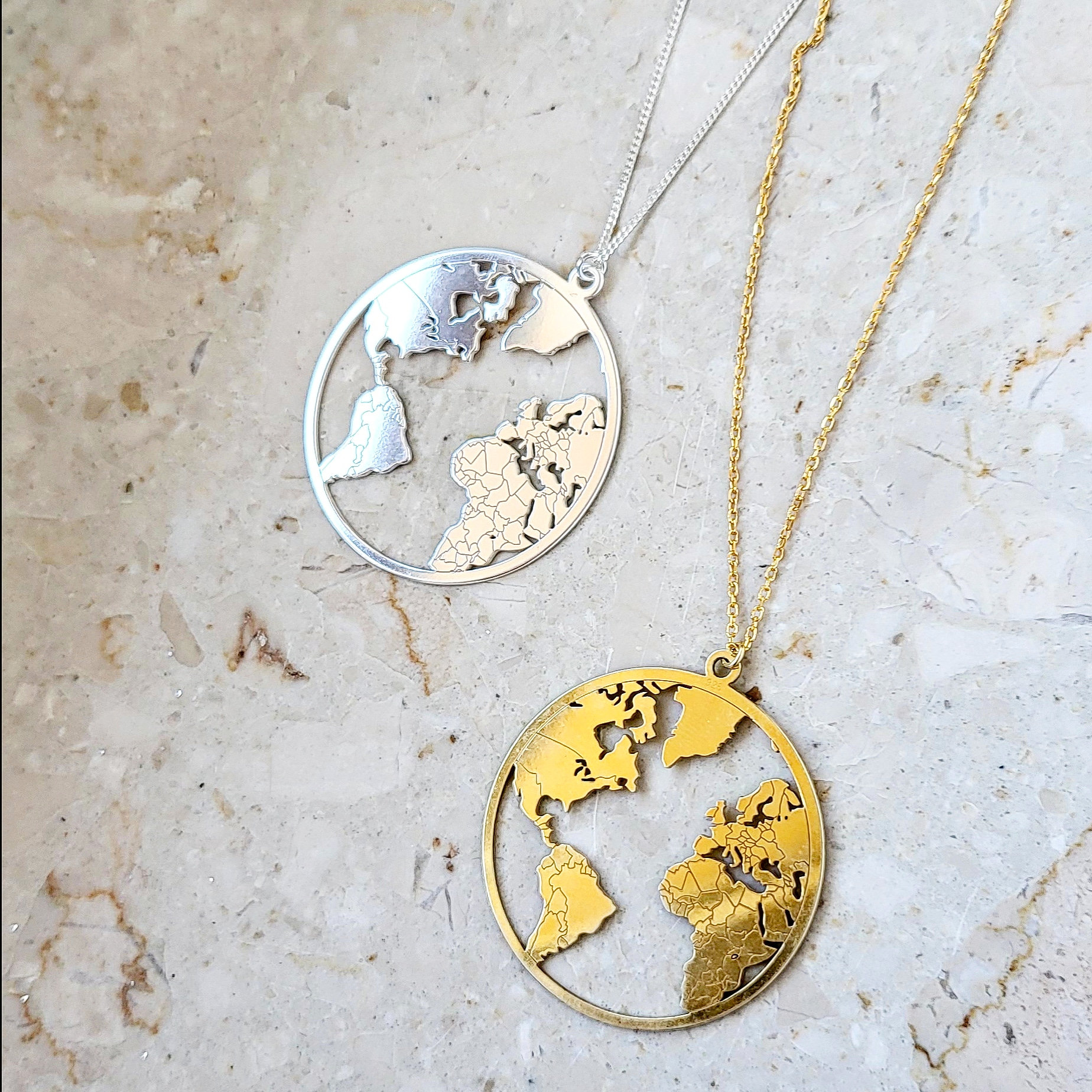 Halskette Welt Halskette Welt von IssiJewellery