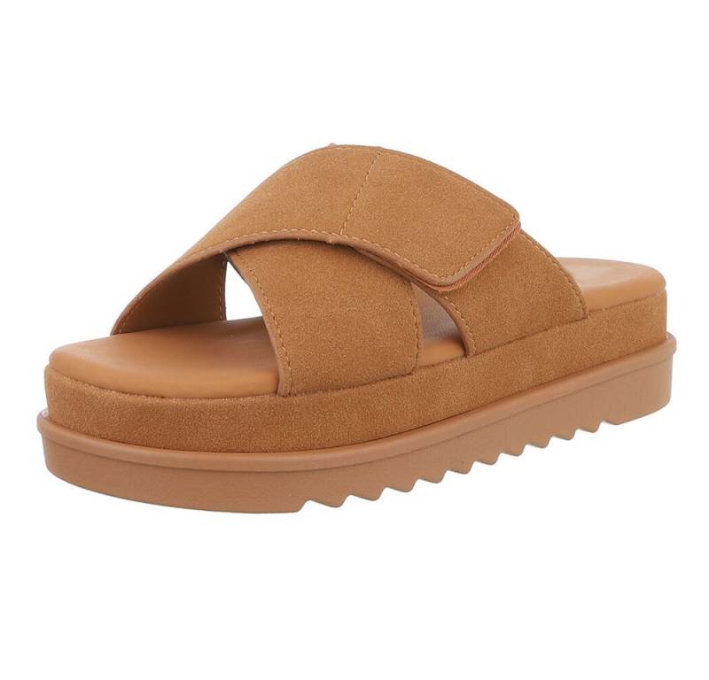 Ital-Design Bequeme Damen-Sandalen mit Klettverschluss in Beige Plateausandaletten (89368481) Flach Pantoletten in Camel von Ital-Design