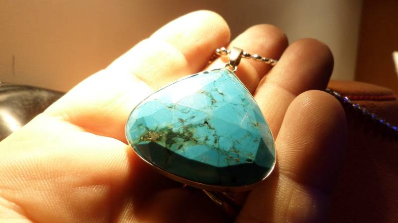 Türkis Anhänger 925 Silberne Handgefertigte Nepalesen Auf Einem Stück Montiert Türkis Anhänger 925 Silberne Handgefertigte Nepalesen Auf Einem Stück Montiert von Italiajellery