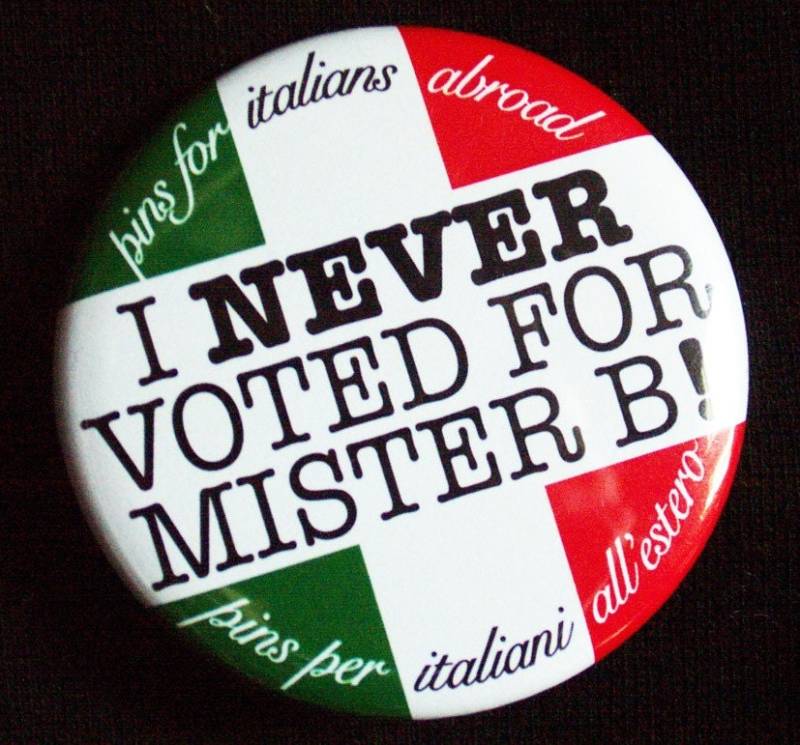 Pins Für Italiener Im Ausland Pins Für Italiener Im Ausland von ItalianShirts