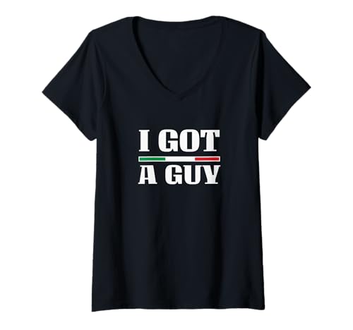 Damen Ich Habe einen Kerl T-Shirt mit V-Ausschnitt von Italy & Co.