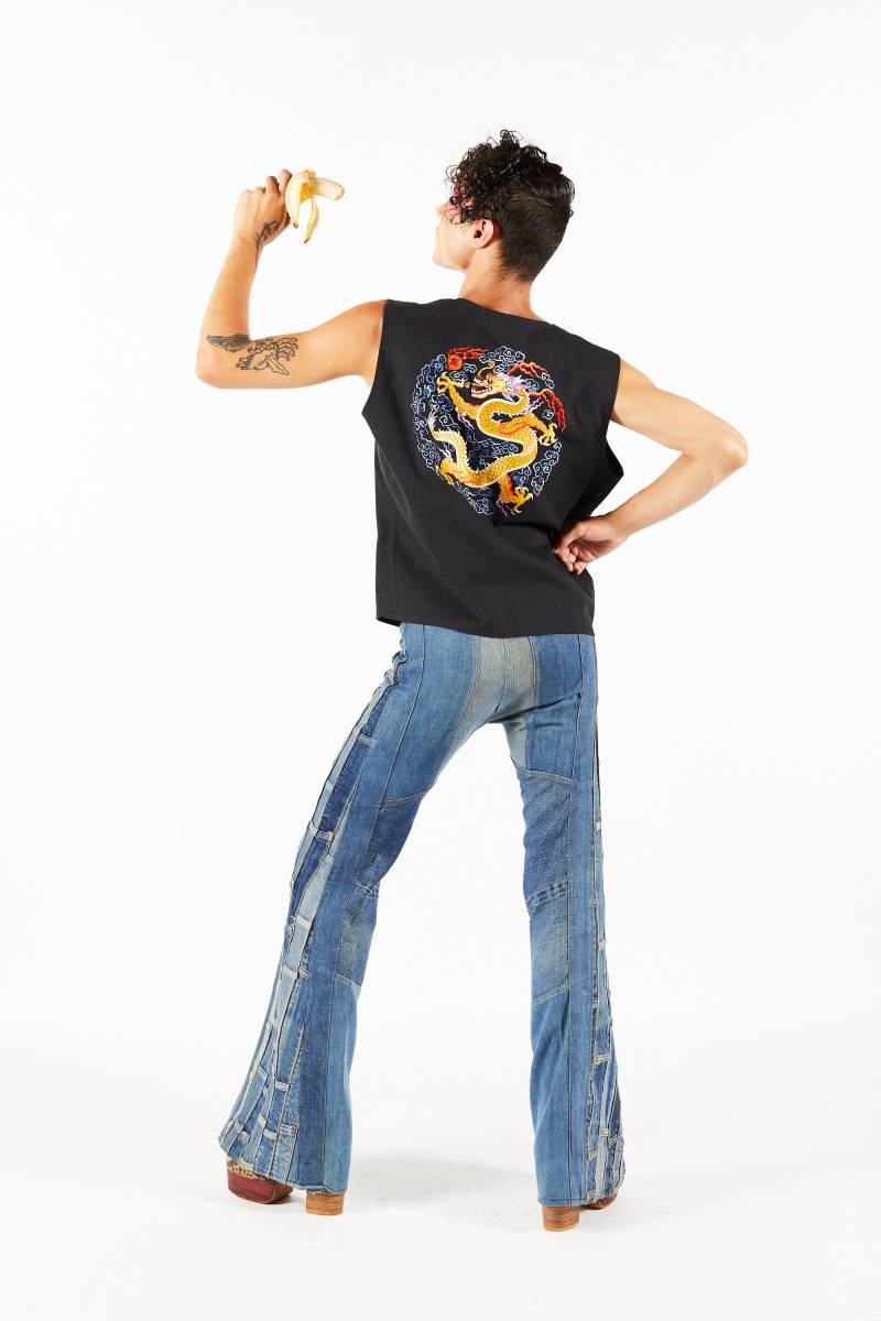 Vintage Leinen Weste Mit Drachen Stickerei Applikation Messingknöpfe 1970Er Jahre - Jumping Jack Flash Nyc Restposten Glam-Rock-Weste Vintage Leinen Weste Mit Drachen Stickerei Applikation Messingknöpfe 1970Er Jahre - Jumping Jack Flash Nyc Restposten Glam-Rock-Weste von Items111111111