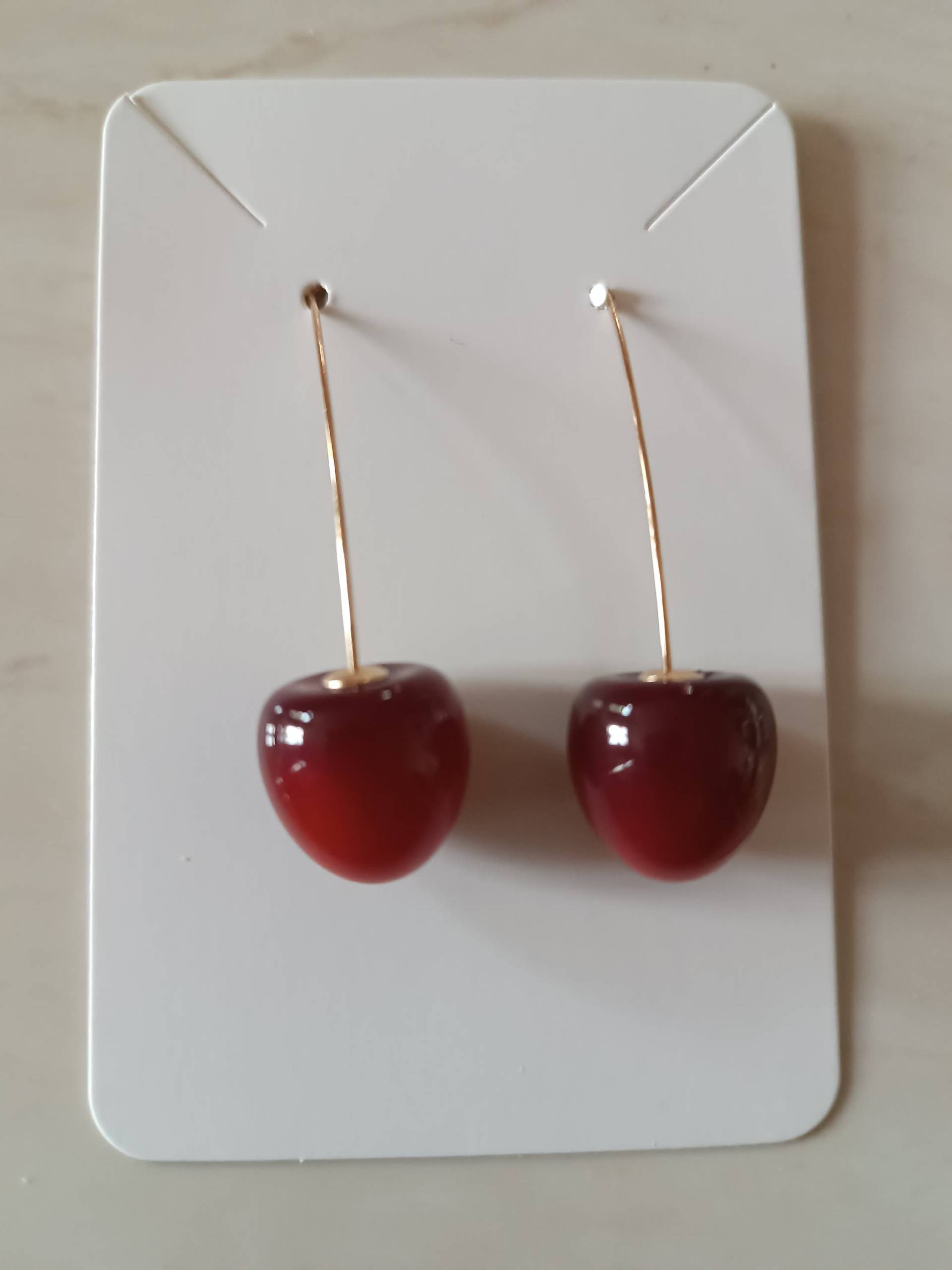 Ohrringe Mit Motiv Kirschen Dunkelrot Oder Hellrot Aus Glas Klein 3D Miniatur Ohrringe Mit Motiv Kirschen Dunkelrot Oder Hellrot Aus Glas Klein 3D Miniatur von ItsAll4you2024