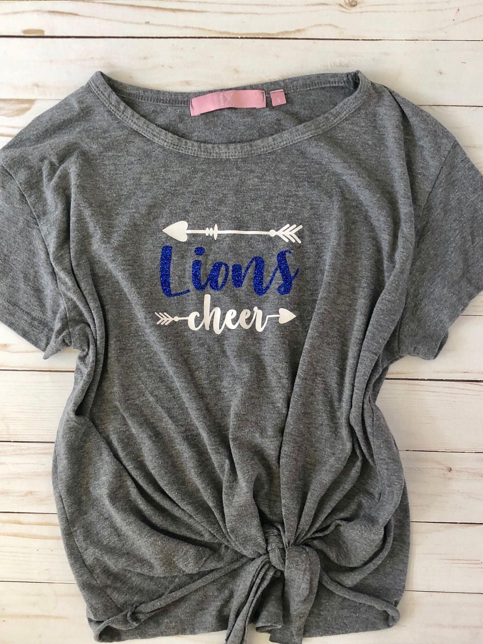 Hergestellt Auf Bestellung T Personalisiert Hergestellt Auf Bestellung T Personalisiert von ItsSoExtraDesigns