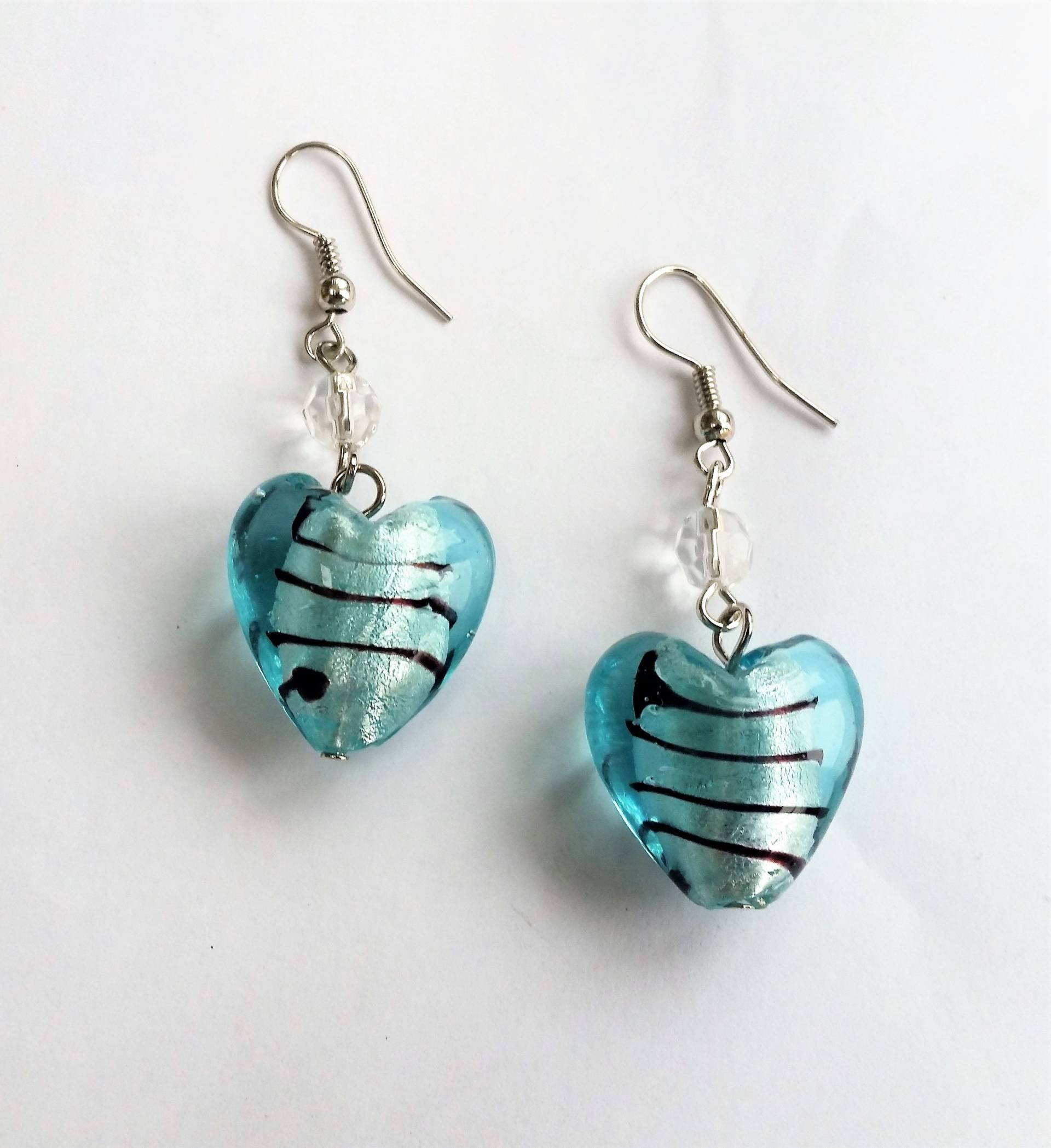Murano Glas Lampwork Kristall Anhänger Tropfen Ohrringe - Blau Oder Rosa Gestreifte Herzen Schmuck Accessoire Accessorize Weihnachtsgeschenk Murano Glas Lampwork Kristall Anhänger Tropfen Ohrringe - Blau Oder Rosa Gestreifte Herzen Schmuck Accessoire Accessorize Weihnachtsgeschenk von ItsaGirlThingx