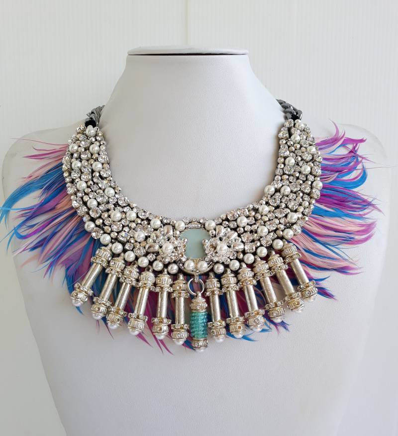 Handgemachte Swarovski Strass Statement Kette Feder Fransen Halsband Iv276 Handgemachte Swarovski Strass Statement Kette Feder Fransen Halsband Iv276 von IvMiro