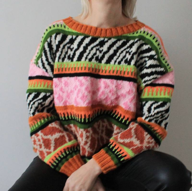 Fair Isle Pullover Strickpullover Animal Print Handgemachter Handgestrickter Versandfertig von IvettyKcraft