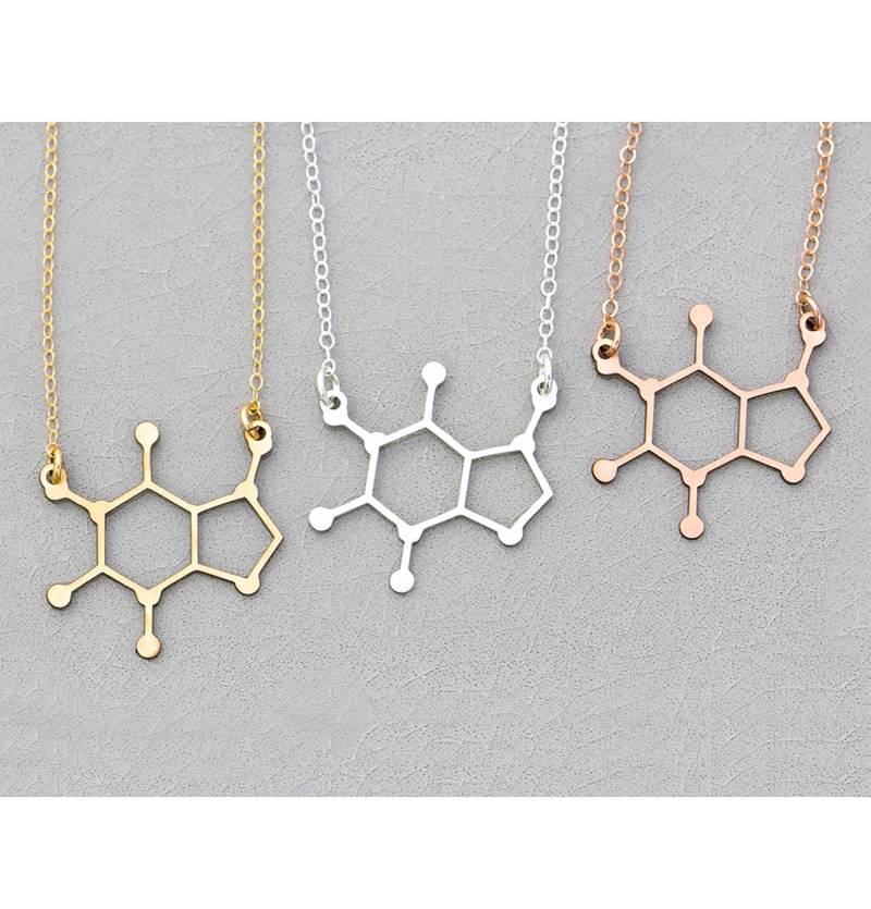 Kaffee Liebhaber Geschenk Lehrer Für Wissenschaft Lustige Freundin Halskette Koffein Molekül Barista Physik Süchtig Einzigartig von IvyByDesign