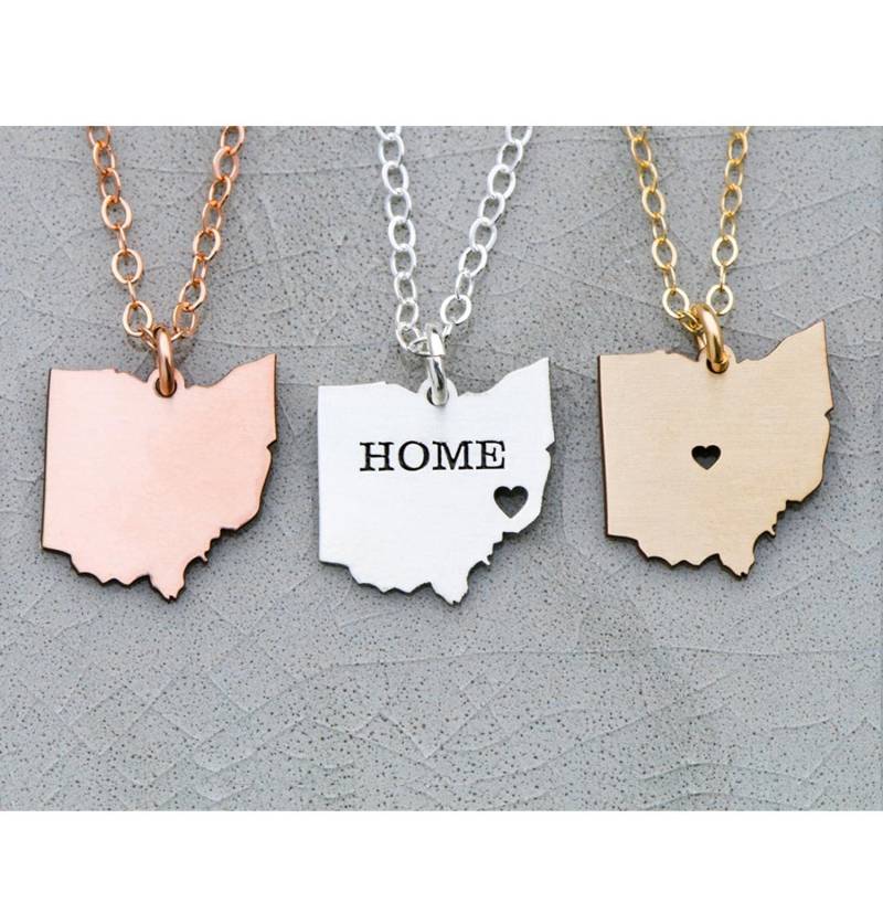 Ohio State Halskette Charm Mit Gravur, Sterling Silber, Graduate Gift Ohio State Halskette Charm Mit Gravur, Sterling Silber, Graduate Gift von IvyByDesign