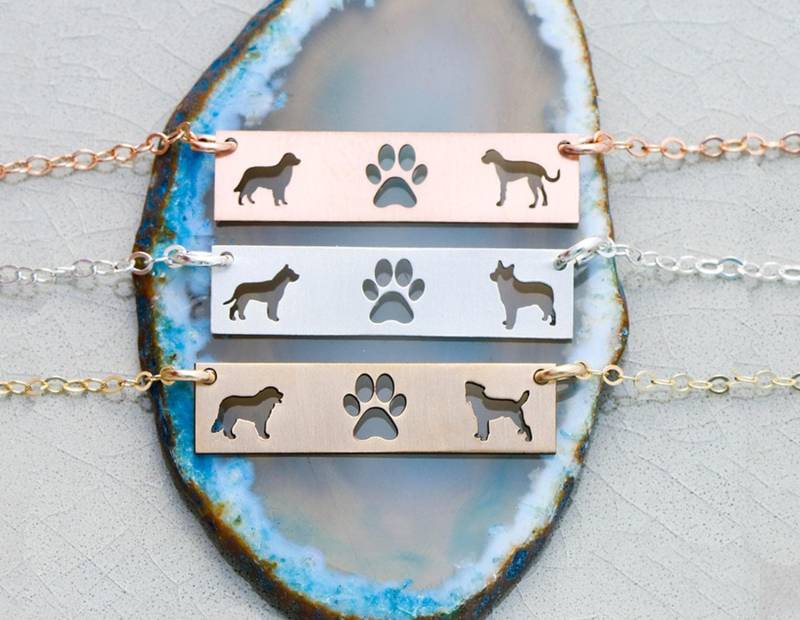 Personalisierter Schmuck Rosegold Halskette Zwei Hunde Drei Haustiere Pfotenabdruck Hundeliebhaber Geschenk Individuelle Haustier Liebhaber Personalisierter Schmuck Rosegold Halskette Zwei Hunde Drei Haustiere Pfotenabdruck Hundeliebhaber Geschenk Individuelle Haustier Liebhaber von IvyByDesign