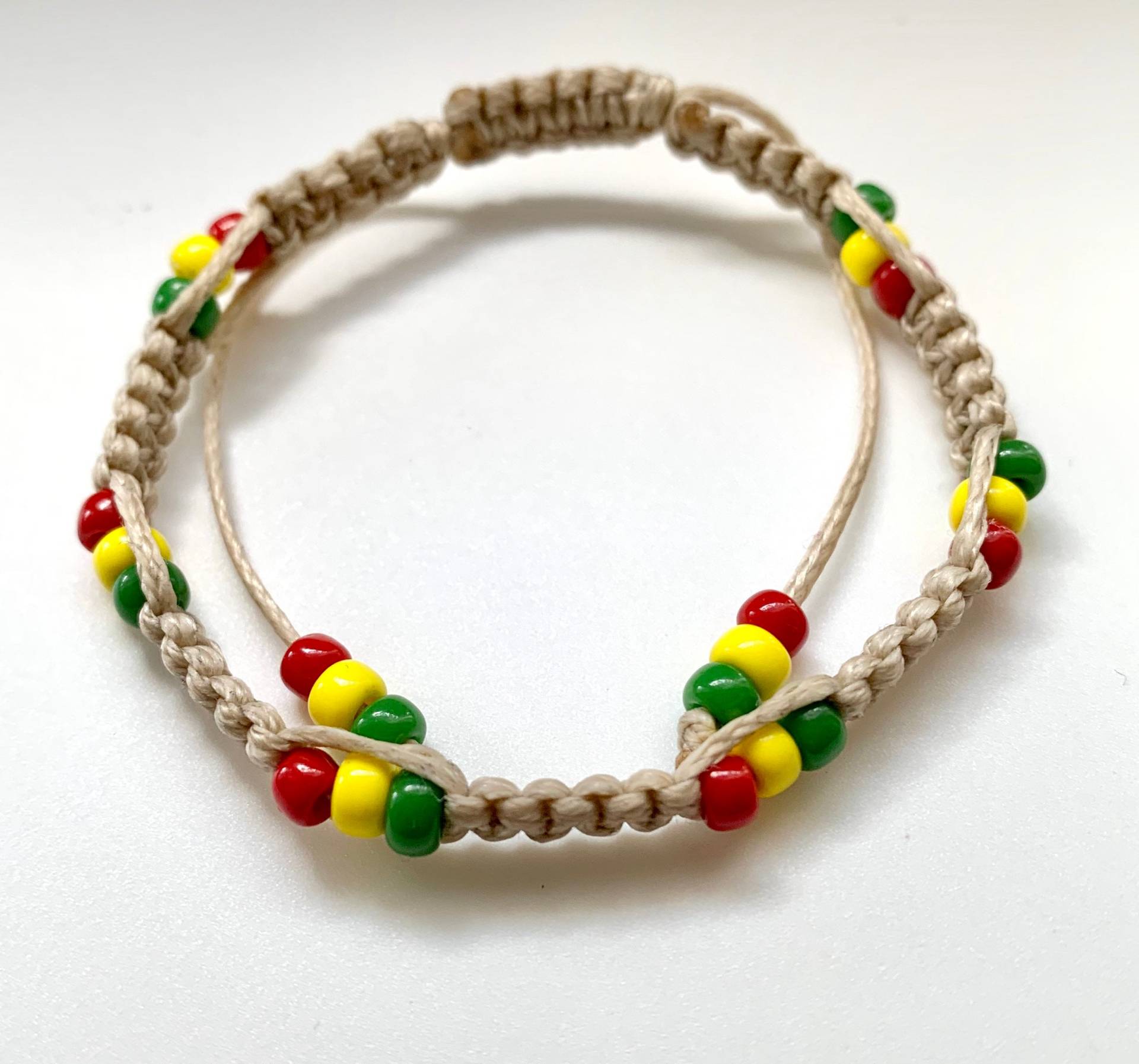 Rastafari Armband-Reggae Armband-Handmade Armband - Perlen Armband-Handgewebte Farben Armband-Rot Gelb Grün Rastafari Armband-Reggae Armband-Handmade Armband - Perlen Armband-Handgewebte Farben Armband-Rot Gelb Grün von IvyMoonDesignsShop