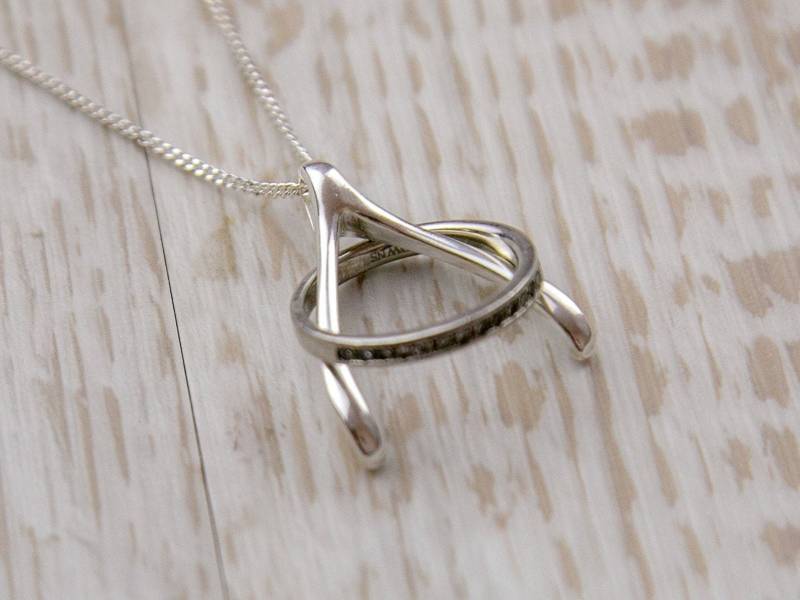 Wishbone Ring-Halter-Anhänger Halskette in Sterling Silber Und 18K Gold Vermeil, Wishbone Anhänger Wishbone Ring-Halter-Anhänger Halskette in Sterling Silber Und 18K Gold Vermeil, Wishbone Anhänger von IvyStoneCreative