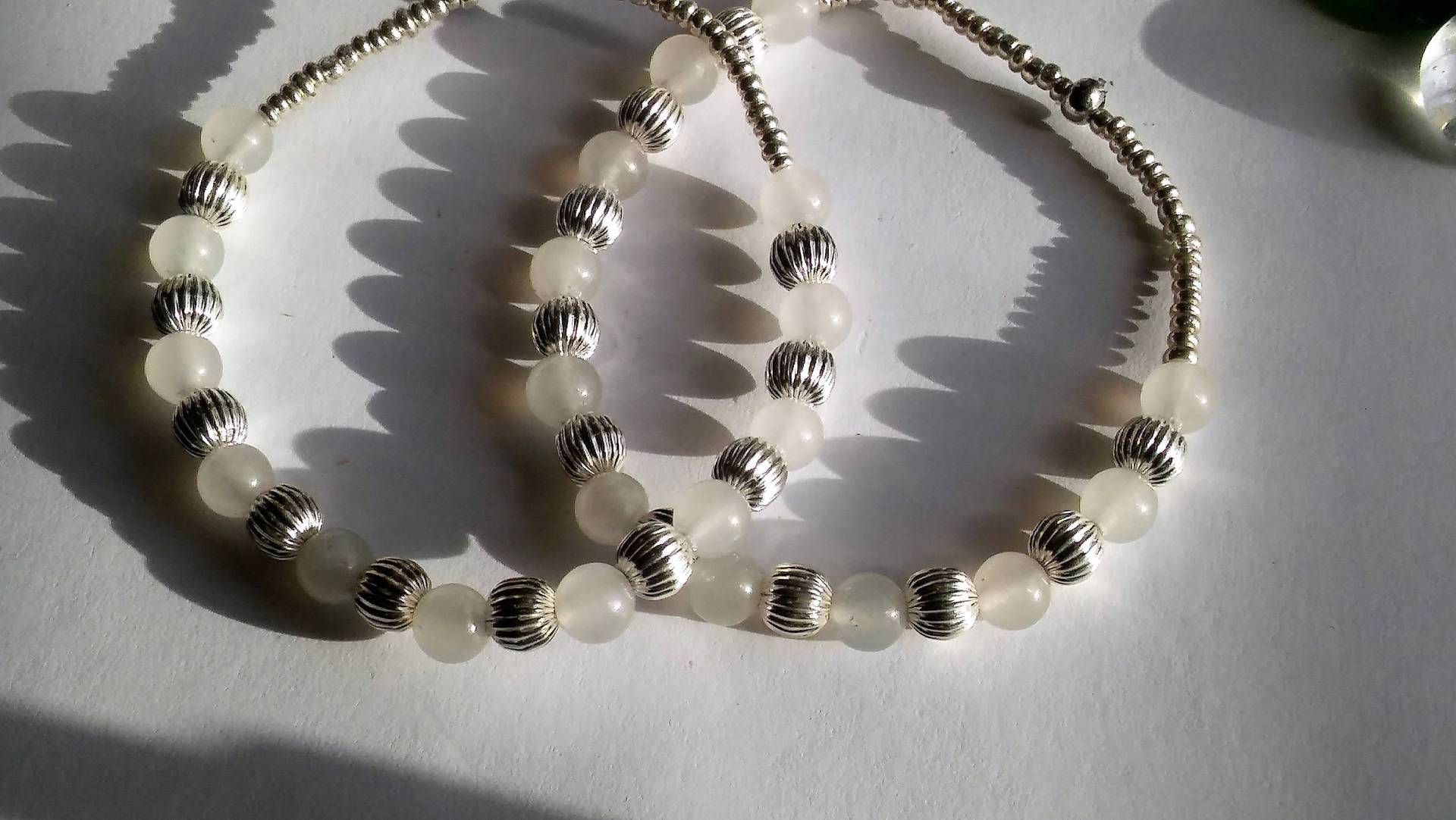 Rauch Mit Silbernem Balkenarmband, Satz 2 Rauch Mit Silbernem Balkenarmband, Satz 2 von Ivylynnsjewels