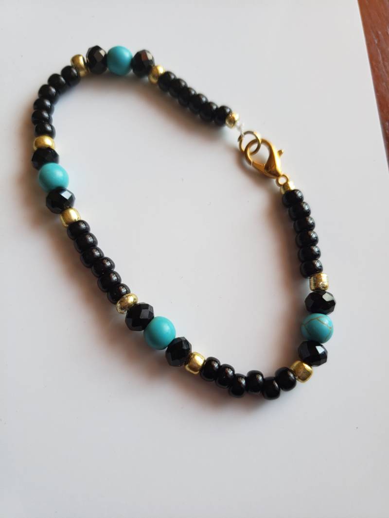 Schwarz Und Türkis Perlen Armband Schwarz Und Türkis Perlen Armband von Ivylynnsjewels