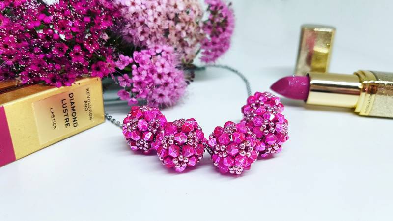 Barbie Pink Handgemachte Perlenkette von IxchellTadejasart