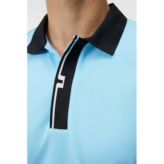 J.Lindeberg Bay Slim Halbarm Polo hellblau von J.LINDEBERG