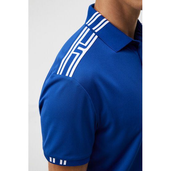J.Lindeberg Ian Regular Halbarm Polo tinte von J.LINDEBERG
