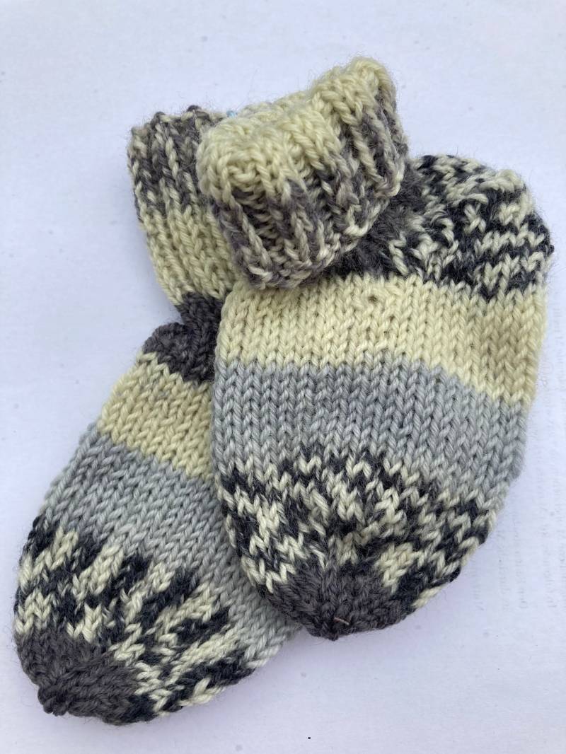 Babysöckchen, Erstlingssöckchen, Größe 13-14, Handgestrickt Babysöckchen, Erstlingssöckchen, Größe 13-14, Handgestrickt von JACHShandmade