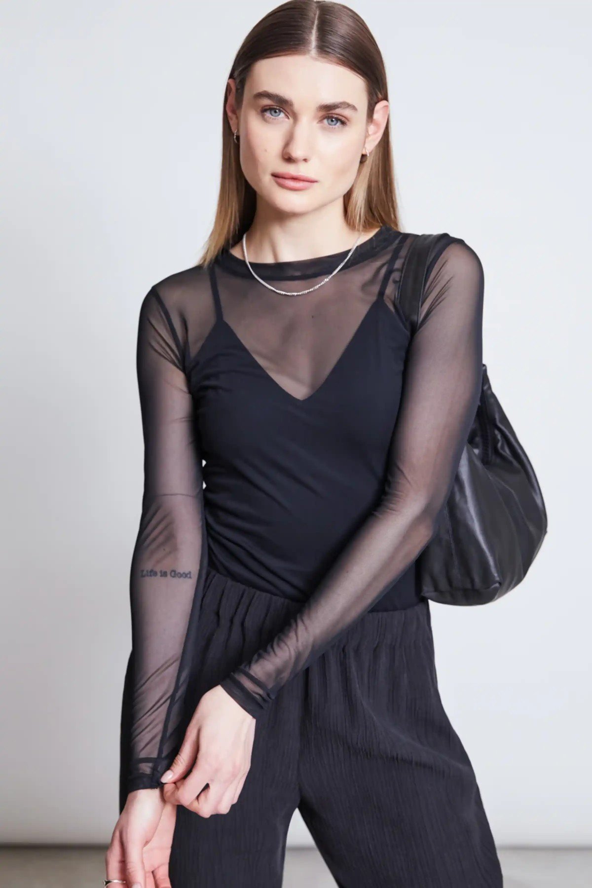 Longsleeve Dora Mesh Schwarz von JAN 'N JUNE