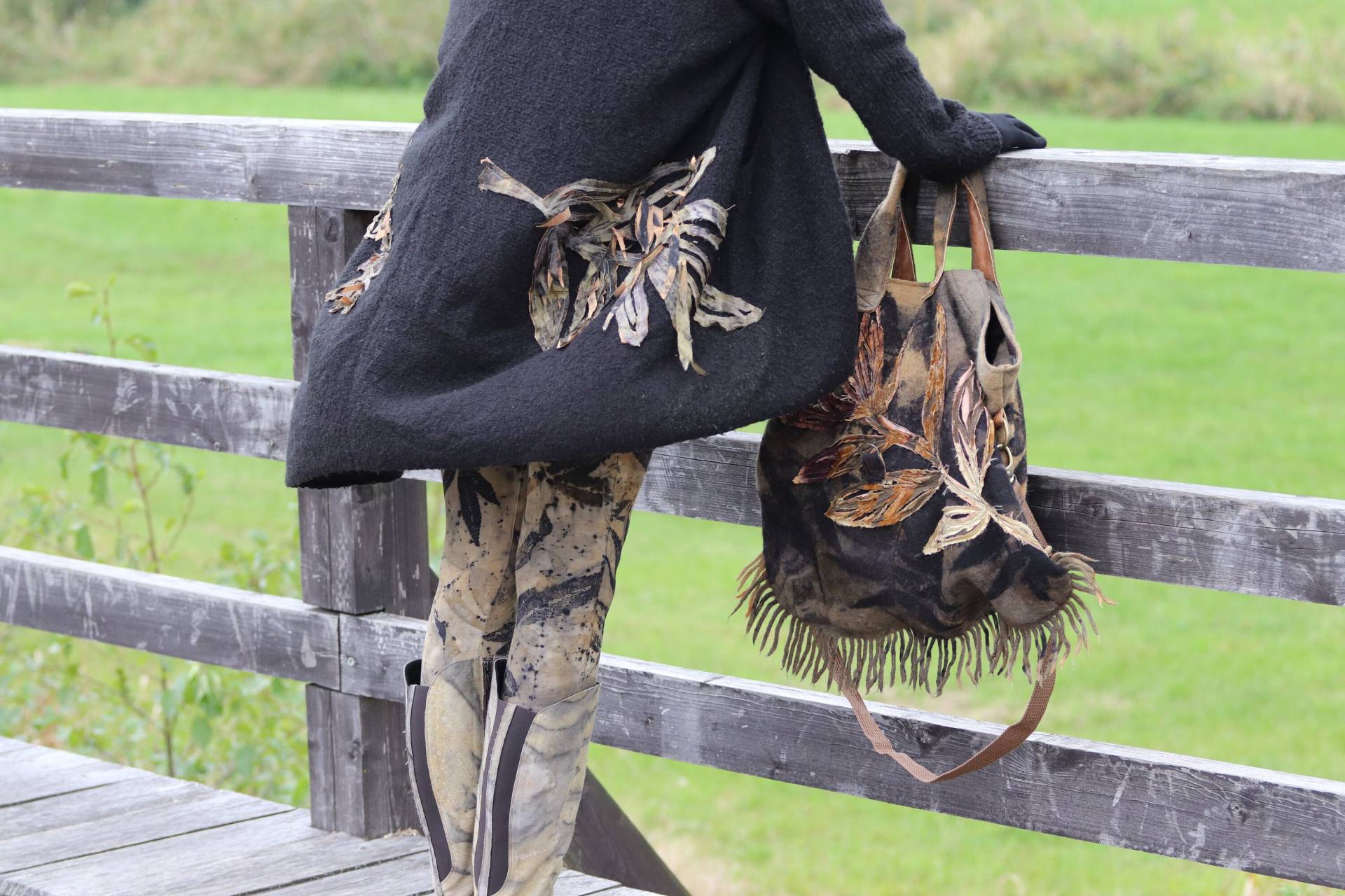 Goldene Wolle, Tragetasche, Crossbody, Schulter, Unikat, Ecoprinted, Von Jarmolowska, Versandfertig Goldene Wolle, Tragetasche, Crossbody, Schulter, Unikat, Ecoprinted, Von Jarmolowska, Versandfertig von JARMOLOWSKA