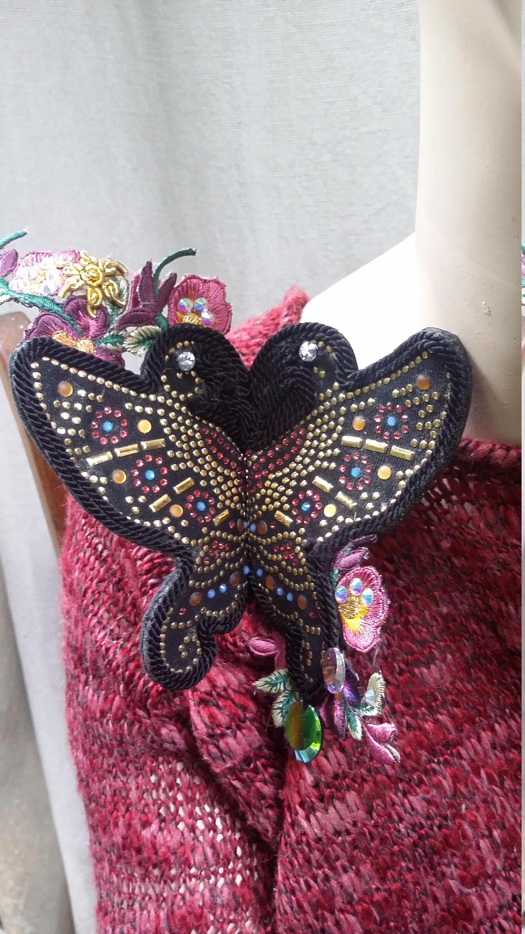 Nachtschmetterling. Brosche, Handarbeit, Künstlerisch, Einzigartig, Sofort Lieferbar von JARMOLOWSKA