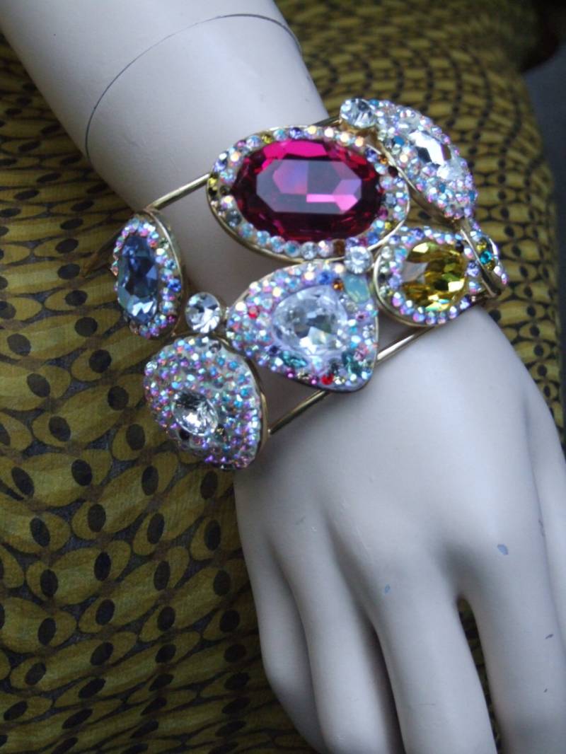 Verliebte Frau. Armband, Armband Mit Swarovski Kristallen von JARMOLOWSKA