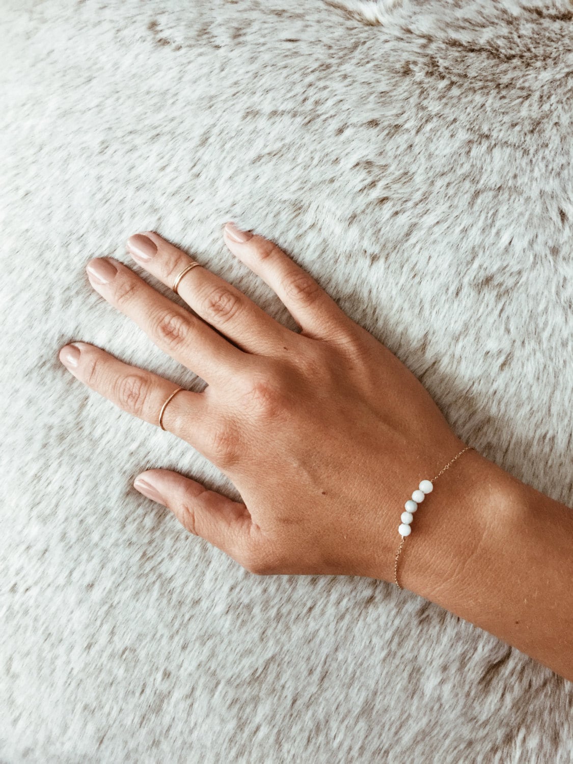 Jade Perlenarmband Auf 14/20 Gold-Füllung, Rose Gold-Füllung Oder Sterling Silberkette Jade Perlenarmband Auf 14/20 Gold-Füllung, Rose Gold-Füllung Oder Sterling Silberkette von JAYNEandJAMES
