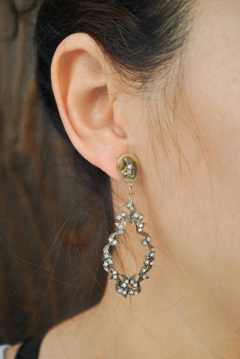 Dangling Flower Design Ohrringe Sterling Silber Dangling Flower Design Ohrringe Sterling Silber von JBeseda