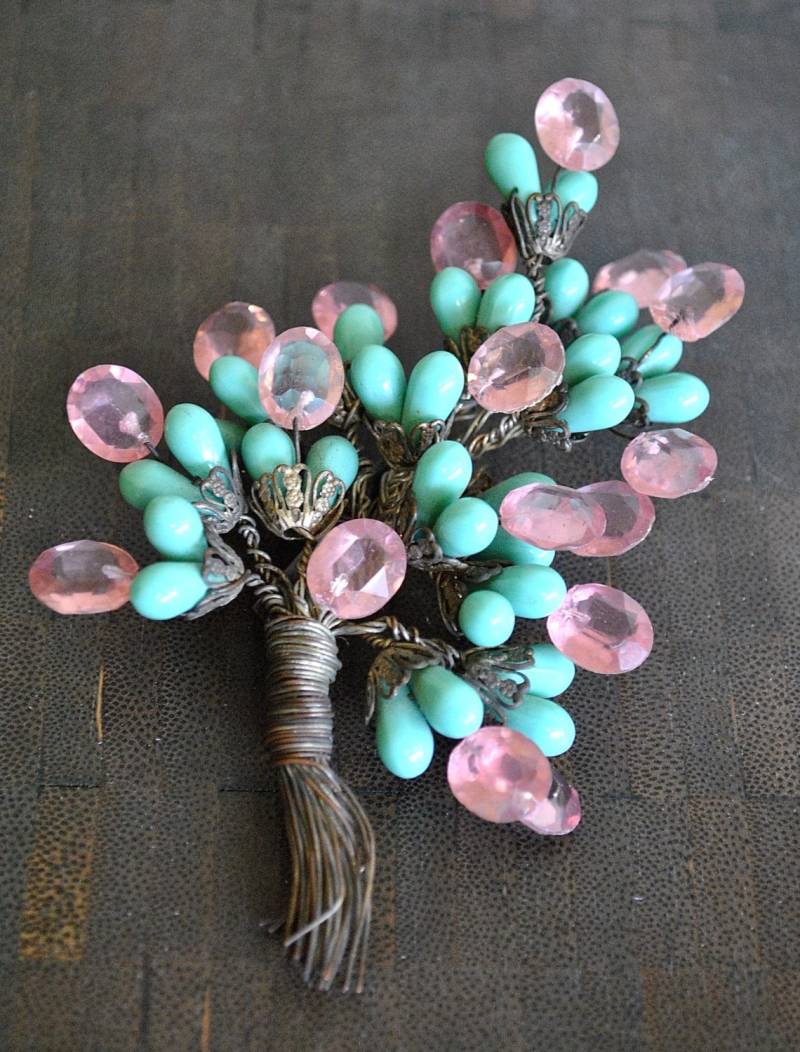 Vintagr Custom Made Ast Brosche von JBeseda