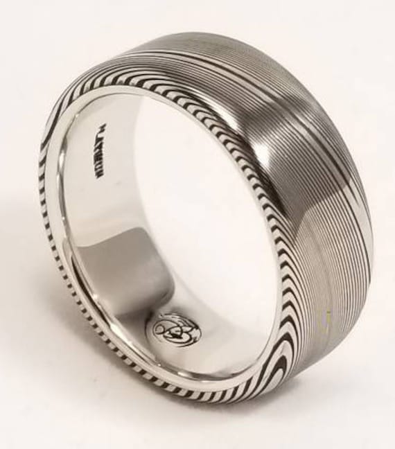 7mm Oder 8mm Damast Stahl Ring Platin & Stainless Damaststahl Dunkle Holzmaserung | Individualisierbar 7mm Oder 8mm Damast Stahl Ring Platin & Stainless Damaststahl Dunkle Holzmaserung | Individualisierbar von JBluntDesigns