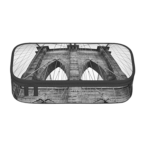 JCAKES Brooklyn Bridge Große Kapazität Fach Schreibwaren Federmäppchen Schreibwaren Aufbewahrungsbox Große Federmäppchen Personalisierte Federmäppchen, Schwarz , Einheitsgröße, Taschen-Organizer von JCAKES