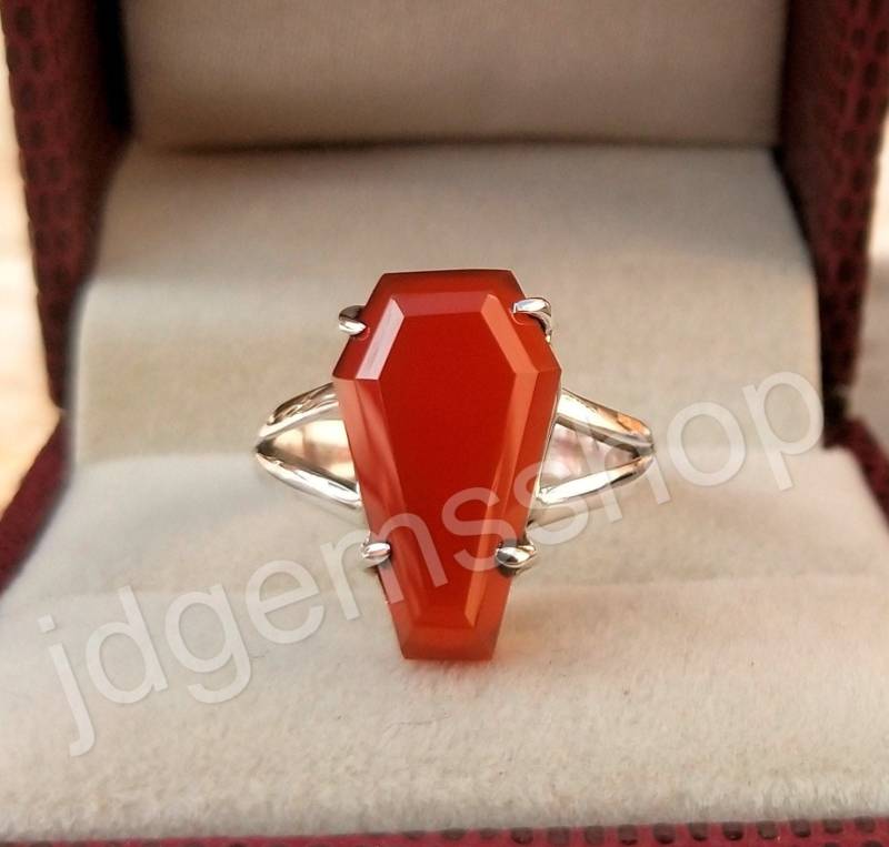 Roter Onyx Ring 925 Silberring Sargring Prong Setting Statement Designer Stapelbarer Zierliche Ringe Für Frauen Geschenk Sie von JDGEMSShop