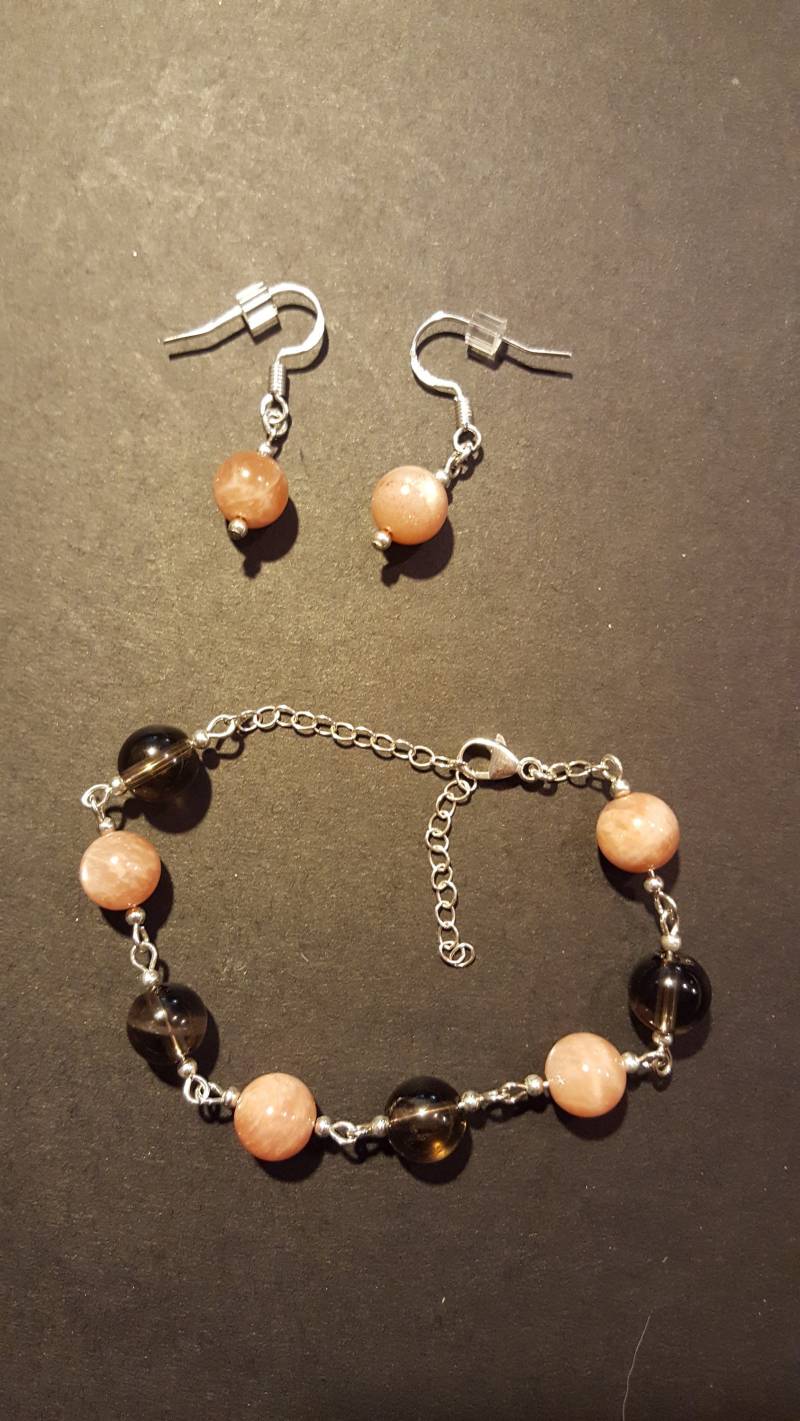 Handmade Sterling Silberarmband Und Ohrringe Set/Natürliche Edelsteine Rosenquarz Pfirsich Mondstein Urlaub Geschenk Handmade Sterling Silberarmband Und Ohrringe Set/Natürliche Edelsteine Rosenquarz Pfirsich Mondstein Urlaub Geschenk von JDNaturalBeauty