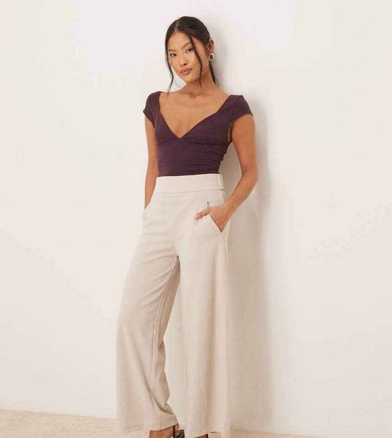 JDY Petite - Elegante Hose in Beige mit weitem Bein-Neutral von JDY Petite