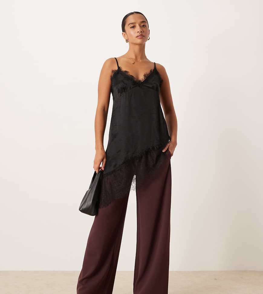 JDY Petite - Hose in dunkler Pflaume mit weitem Bein-Brown von JDY Petite