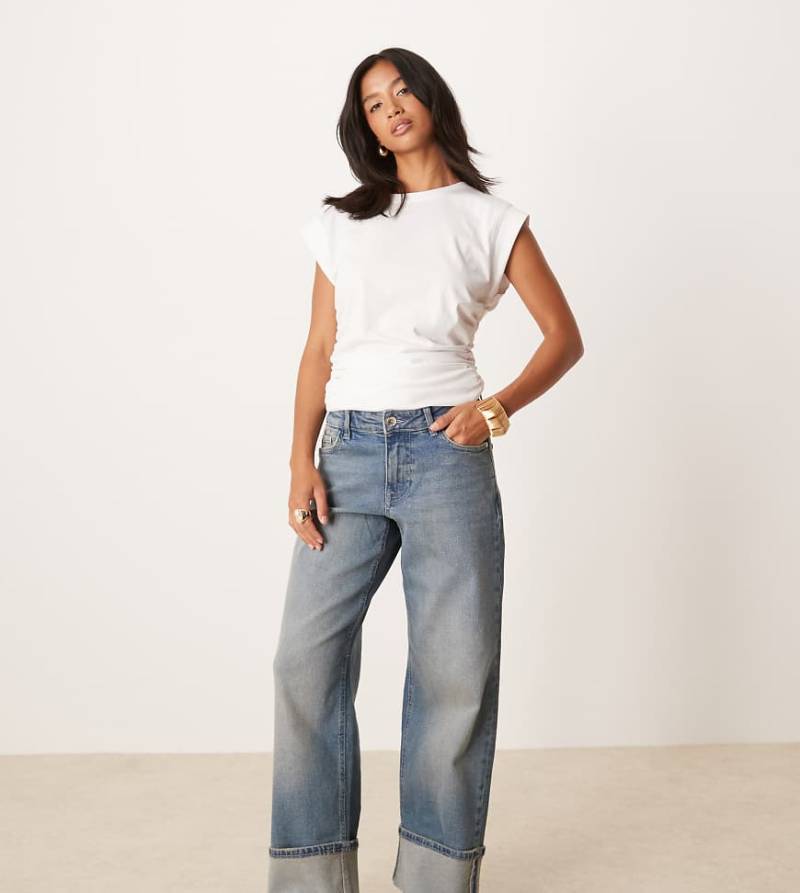 JDY Petite - Straight Jeans in Mittelblau mit Krempelsaum von JDY Petite