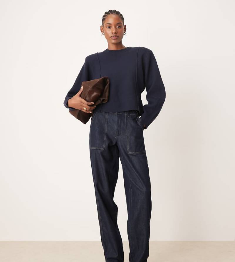 JDY Tall - Jeans in Dunkelblau mit weitem, abgerundetem Bein, Nahtdetails und hohem Bund von JDY Tall