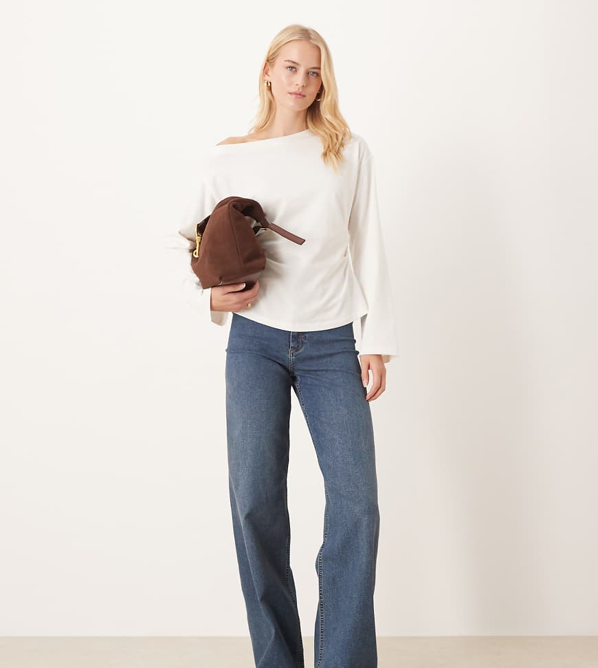 JDY Tall - Jeans in Dunkelblau mit weitem Schnitt und hohem Bund von JDY Tall